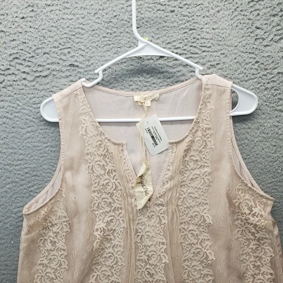 Mystree Blouse Tops Womens L Tan‎ Lined Blush Lace Cowboy Outfitters Sleeveless - Picture 3 of 8